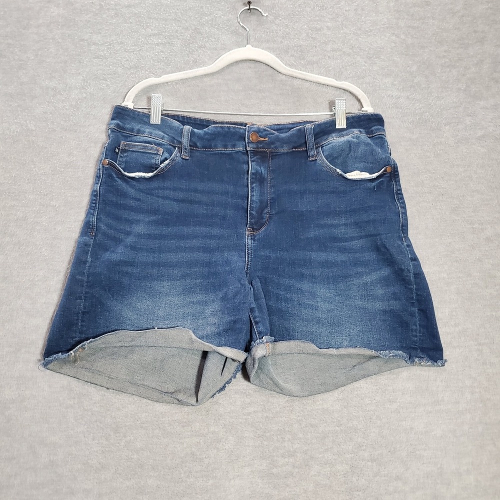 Judy‎ Blue Women Shorts 2XL Blue Denim Cuffed Pockets High Rise 5 in Inseam